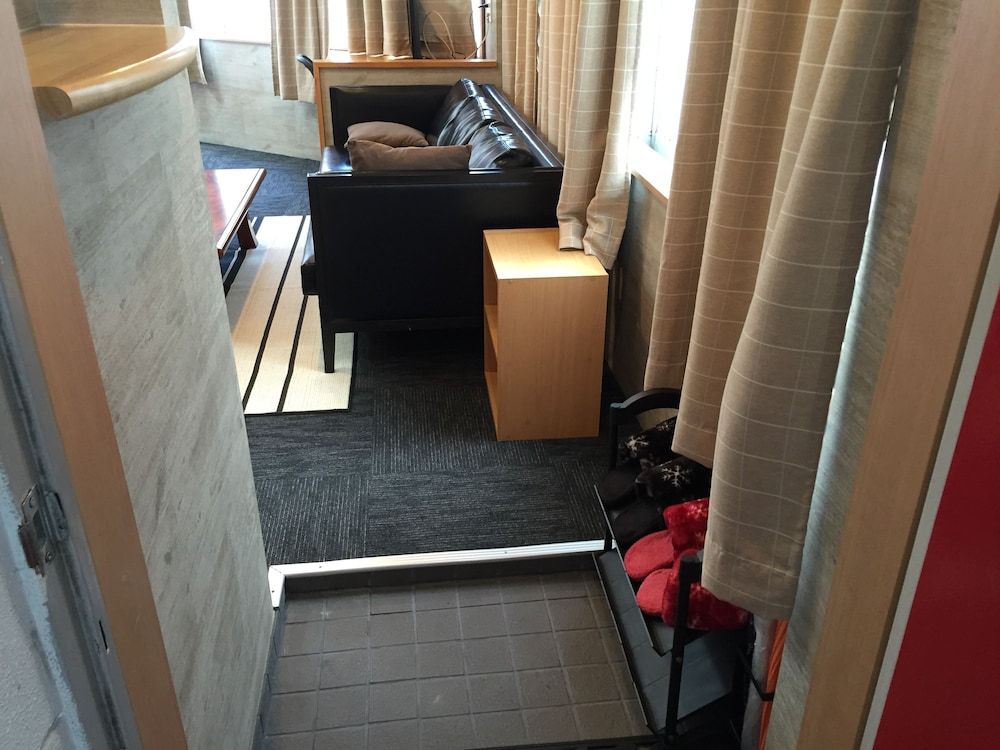 Apollo Properties Apartment 204 13