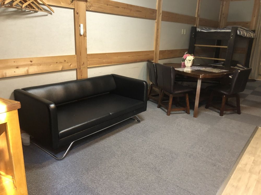 undefined Apollo Properties 3