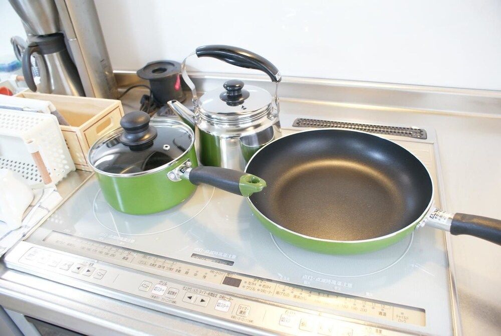 Legal Big House (166-1) Apartment 14