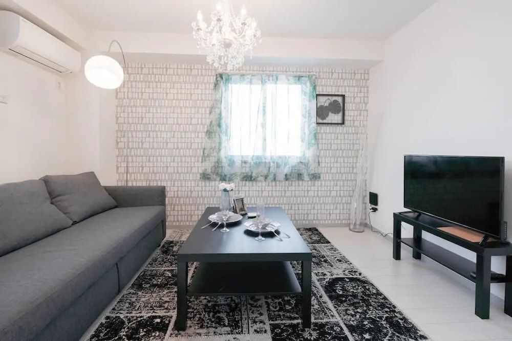 Hatch NAGAHORI 901 Apartment 10