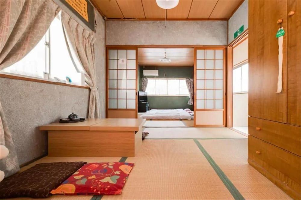 undefined Kanaria 10