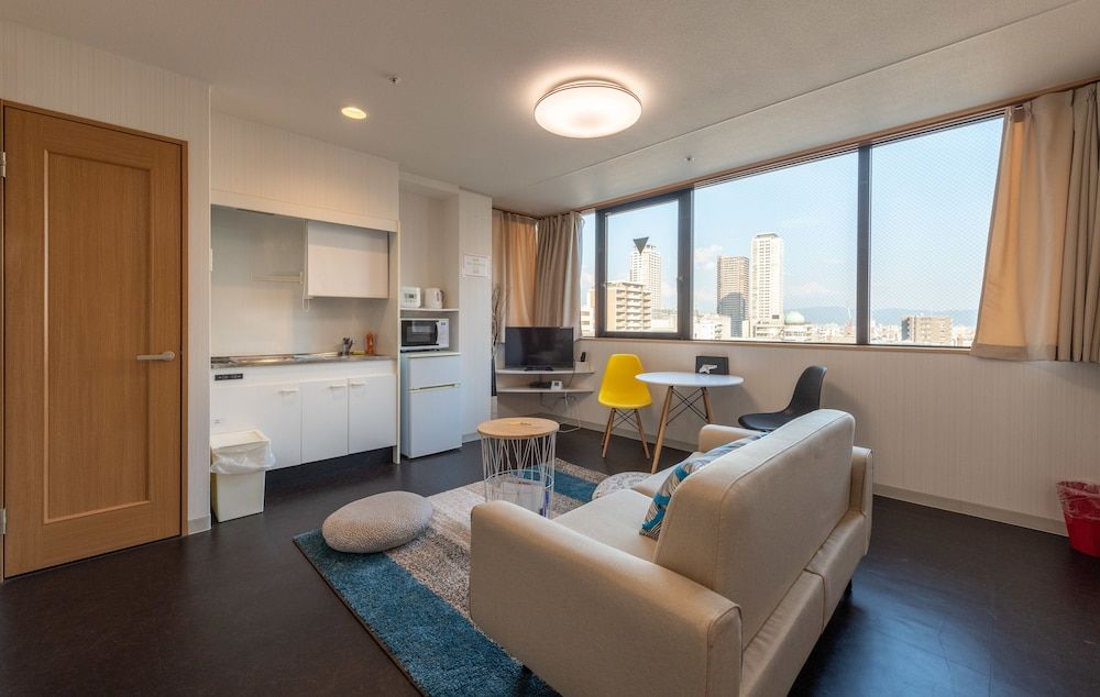 cube Apartment Quadruple Room, City View 23