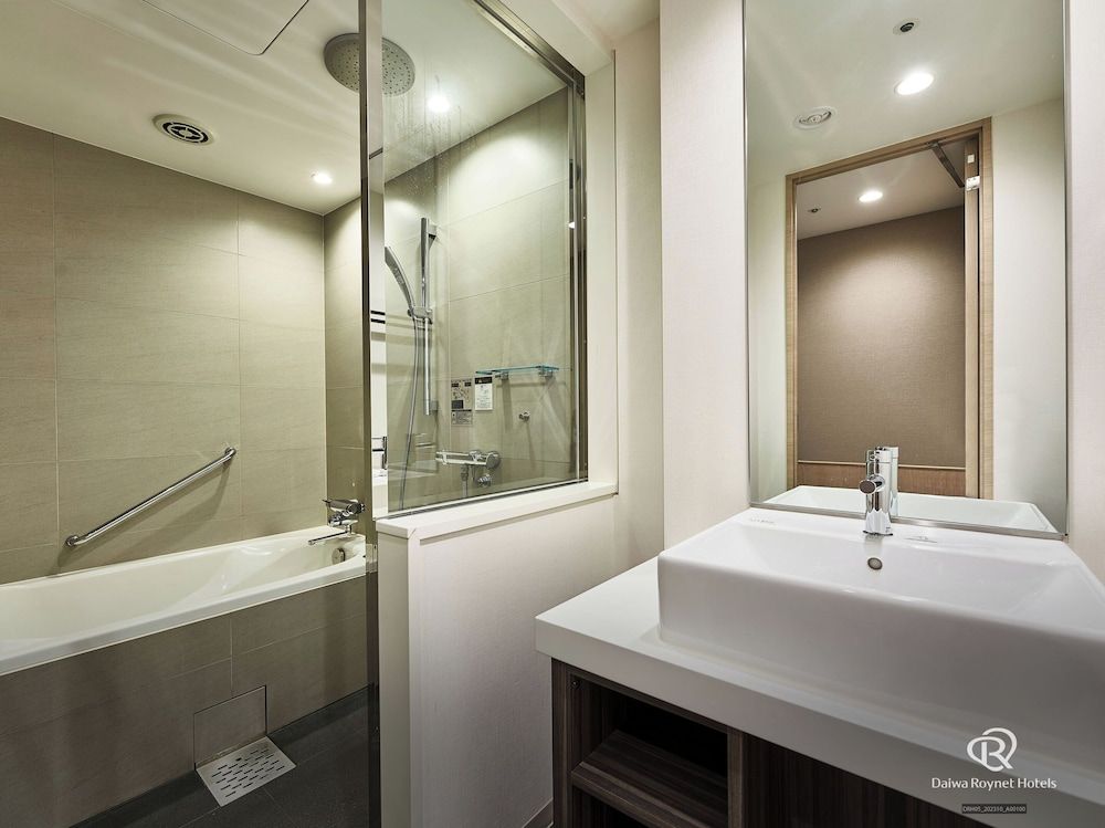 undefined DEL style Osaka - Shinsaibashi by Daiwa Roynet Hotel 6