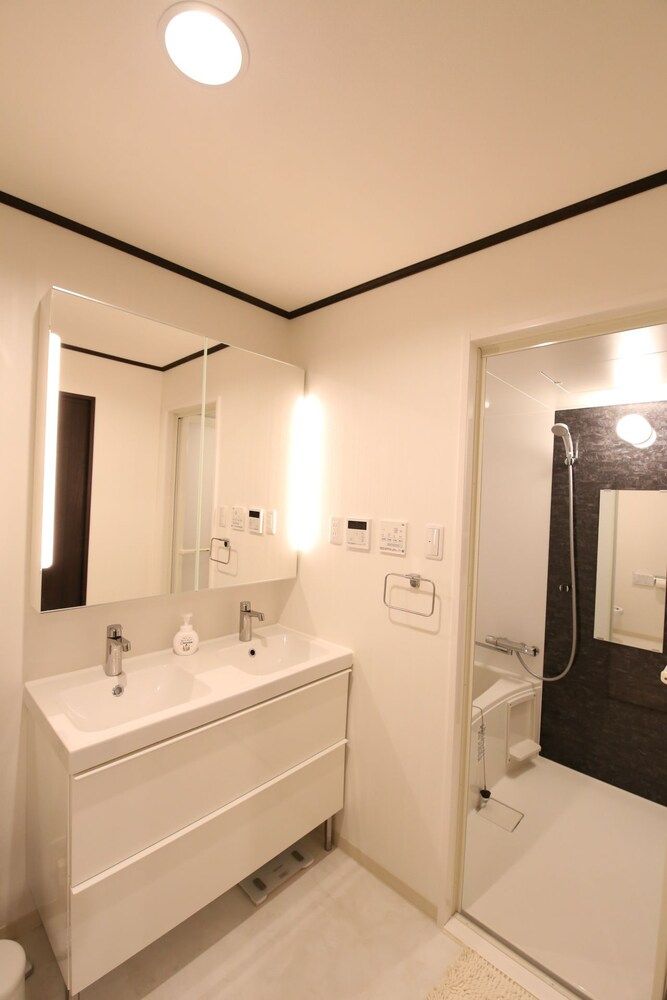 Shizuka - Kozu Quadruple Room (301) 11