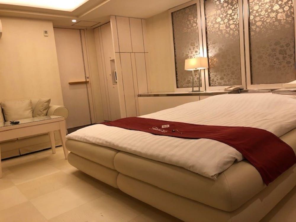 undefined Hotel FULULA - Adults Only 5