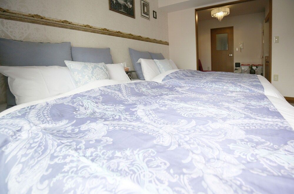 undefined Grand Court Namba 501 4