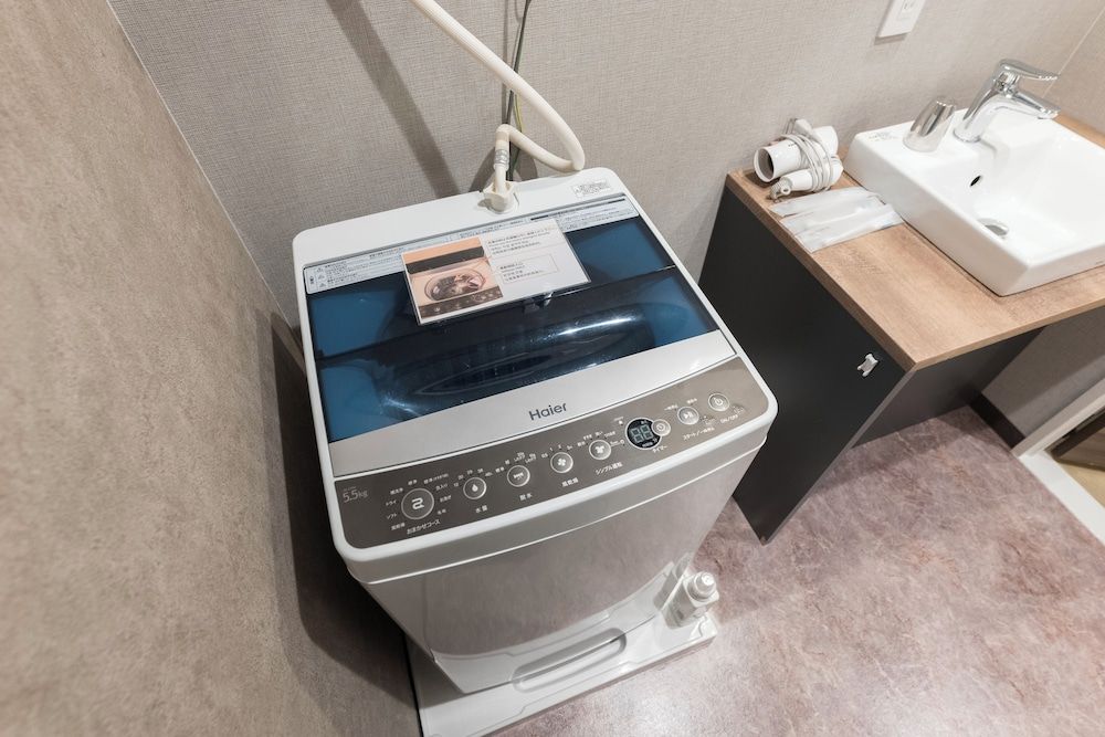 e-stay namba 2-8 two bed room type D 25