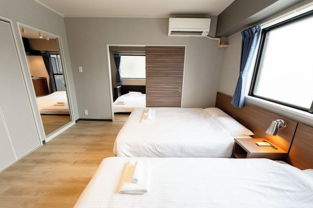 e-stay namba 2-8 two bed room type D 7