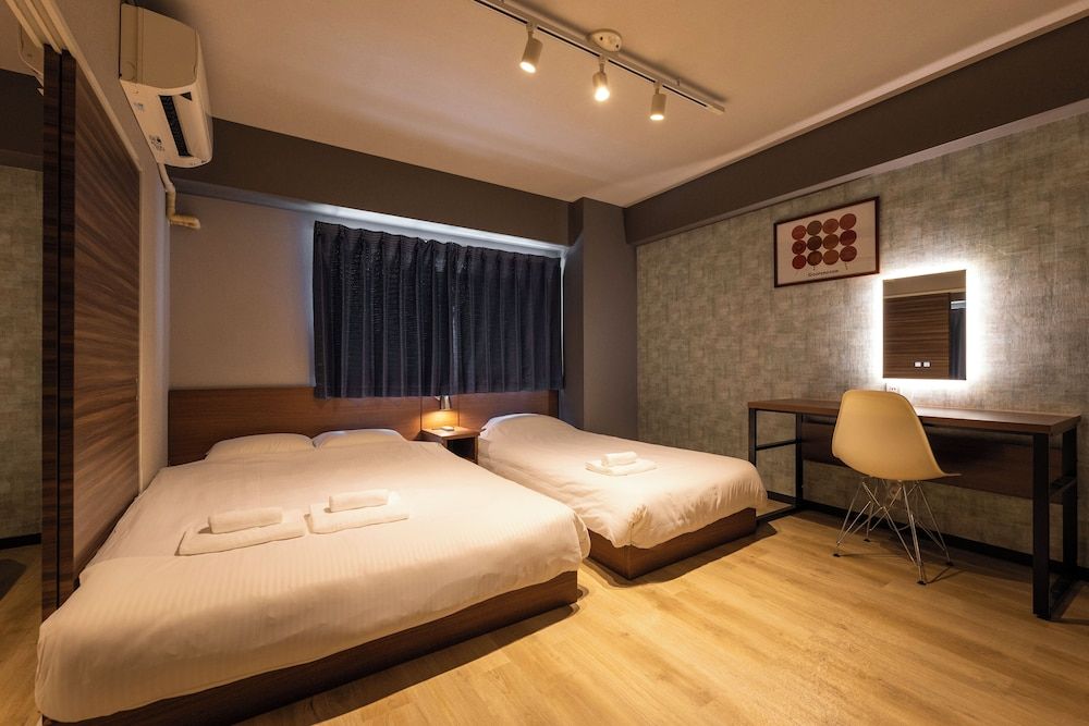 e-stay namba 2-8 two bed room type D 13