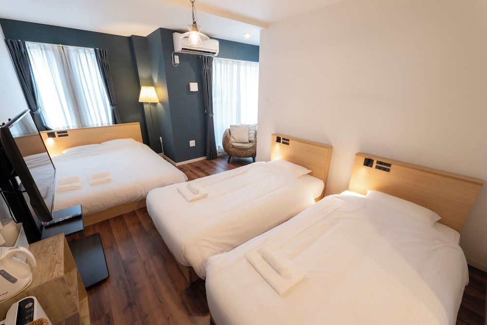 e-stay namba Superior Quadruple Room 11