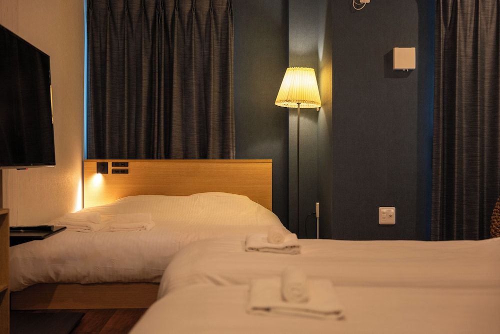 e-stay namba Superior Quadruple Room 2