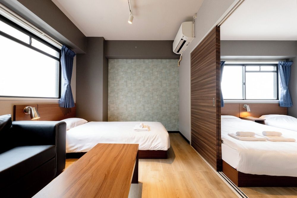 e-stay namba 2-8 two bed room type D