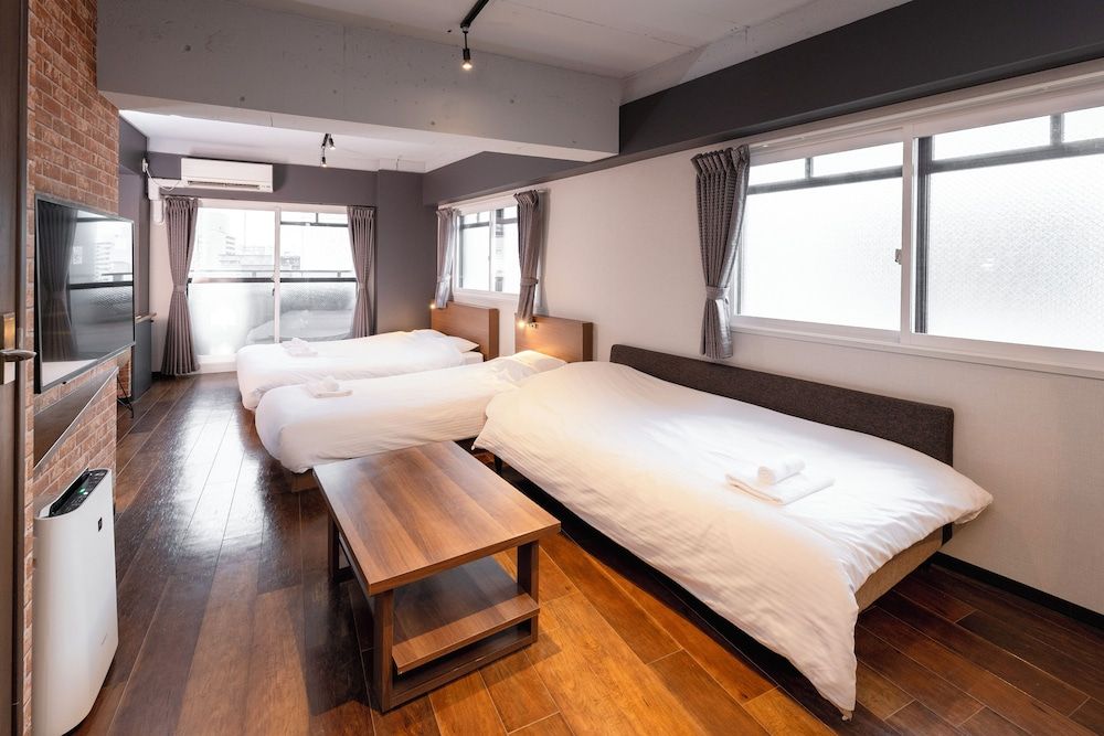 undefined e-stay namba 2