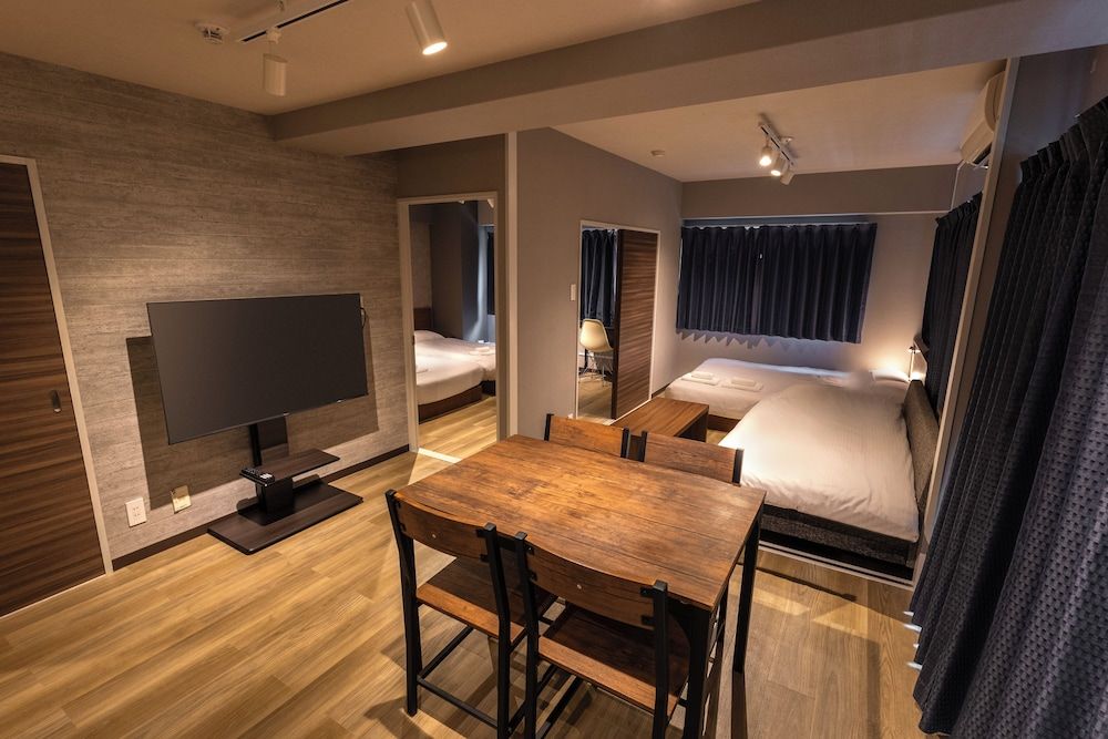 e-stay namba 2-8 two bed room type C 11