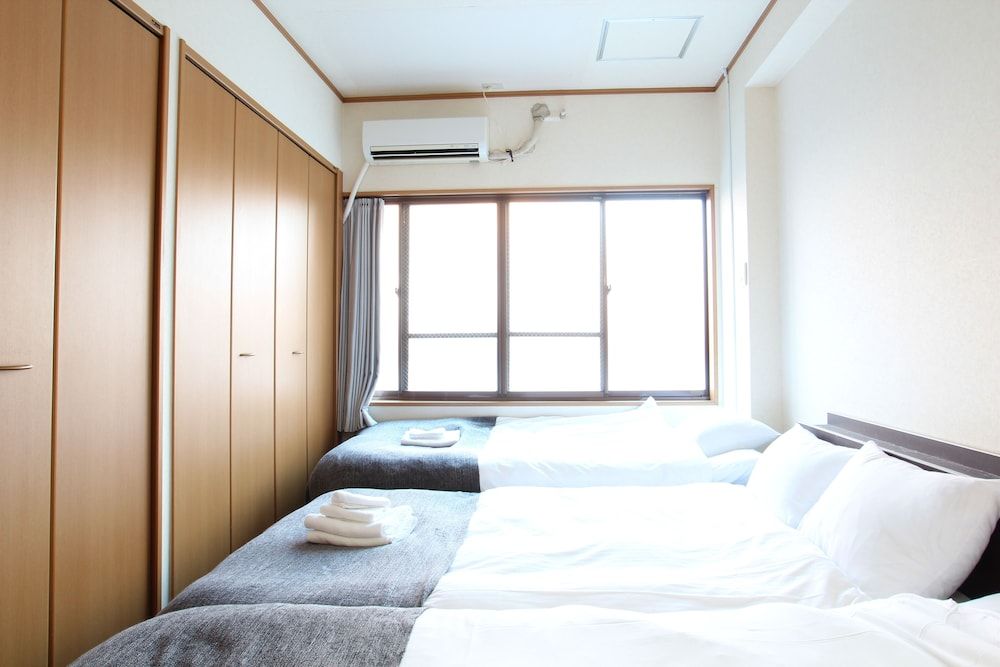 undefined Omotenashi Hostel Taisho 10