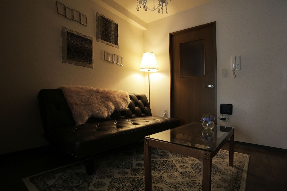 Grand Court Namba 601 Apartment 21