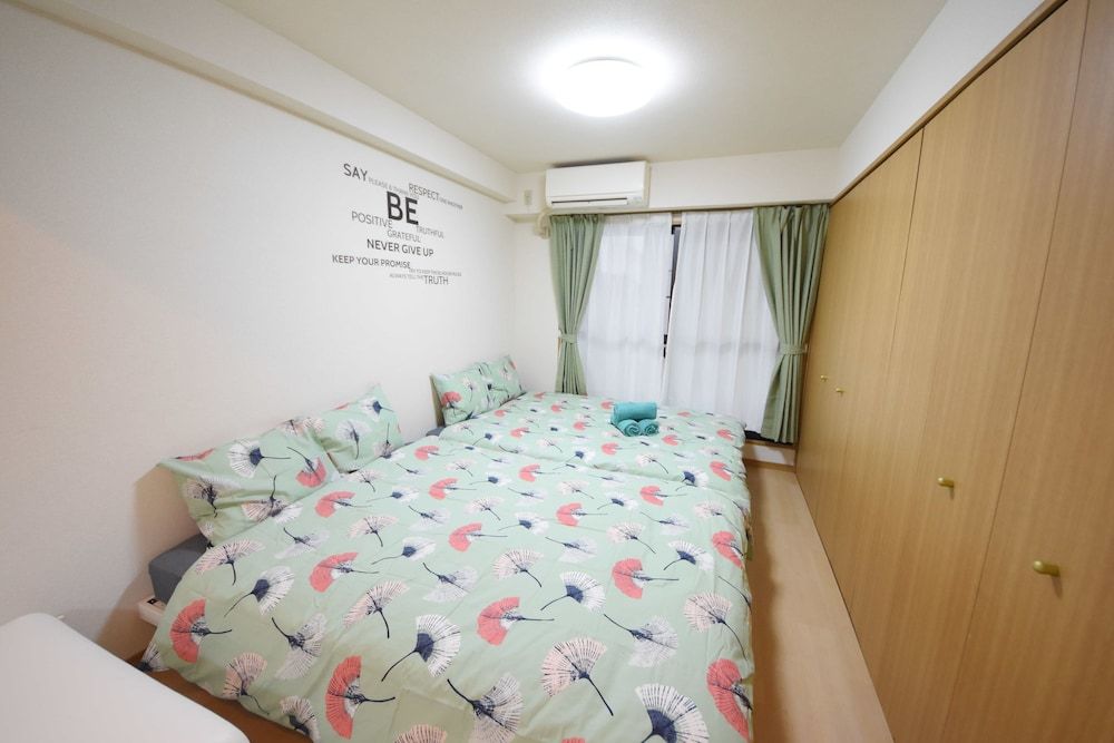 Heart of Shinsaibashi Apartment Deluxe Room (302) 3