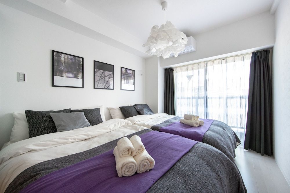 undefined RELAX SPACE IN Nanba 4