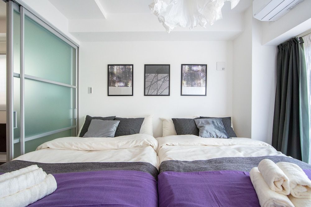 undefined RELAX SPACE IN Nanba 3