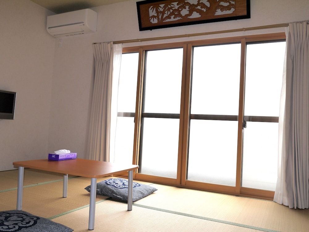 Guesthouse Osaka Tengachaya Station front hall Suite with Balcony 10