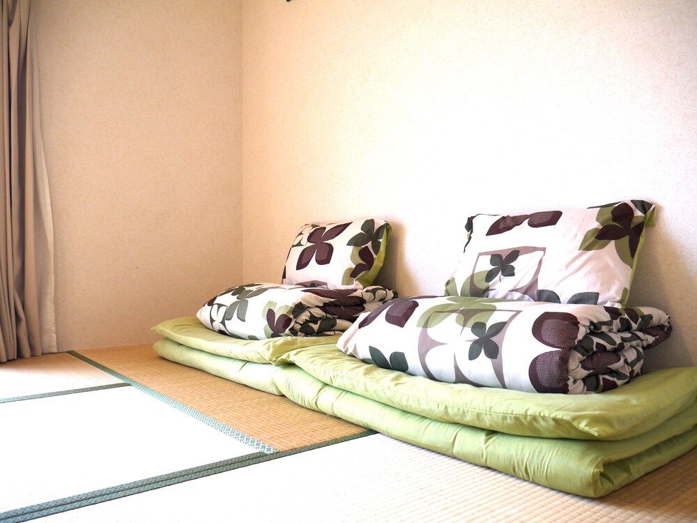 Guesthouse Osaka Tengachaya Station front hall Suite with Balcony 2