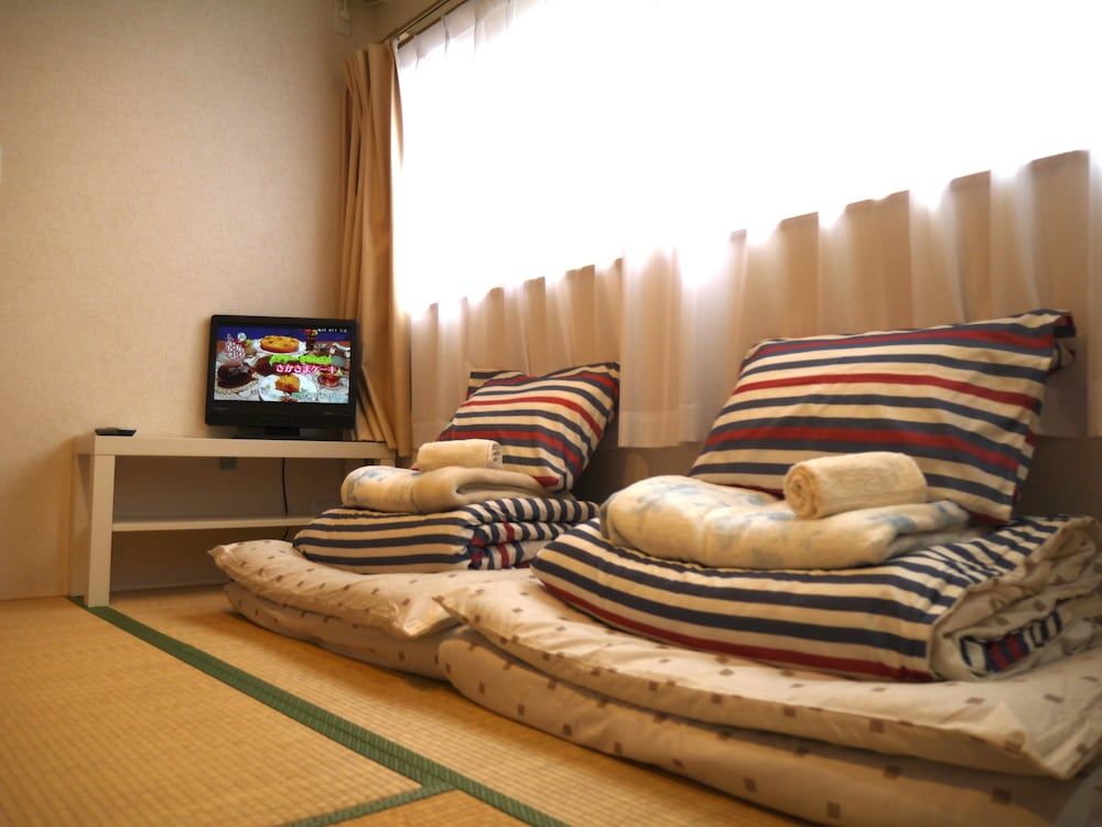 Guesthouse Osaka Tengachaya Station front hall Double Room with Private Bathroom 15