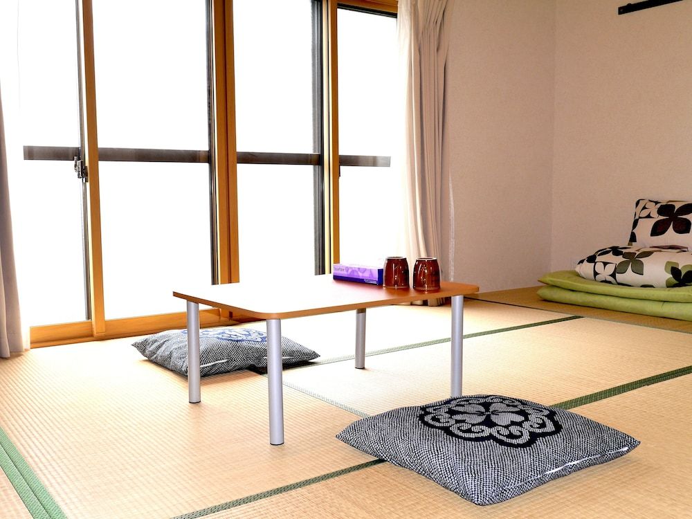 Guesthouse Osaka Tengachaya Station front hall Suite with Balcony 6