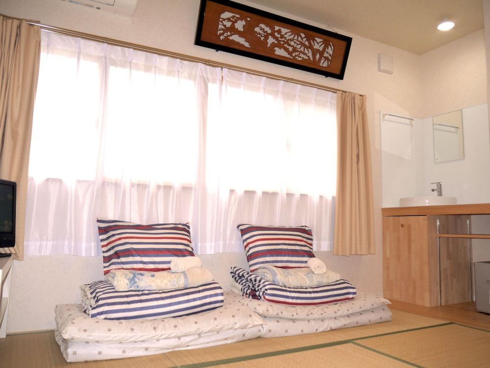 Guesthouse Osaka Tengachaya Station front hall Double Room with Private Bathroom 12