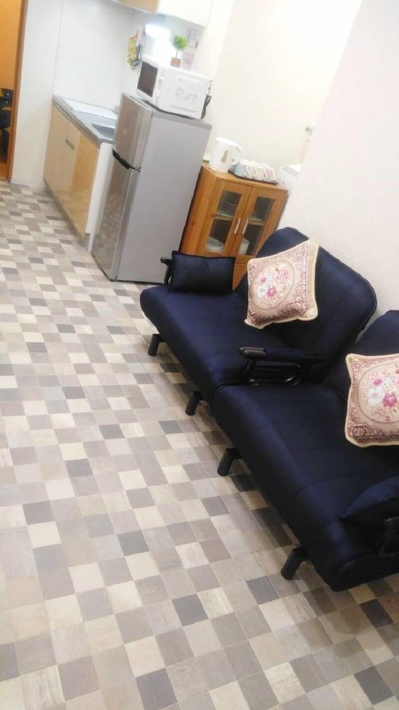 undefined Queen's House 2