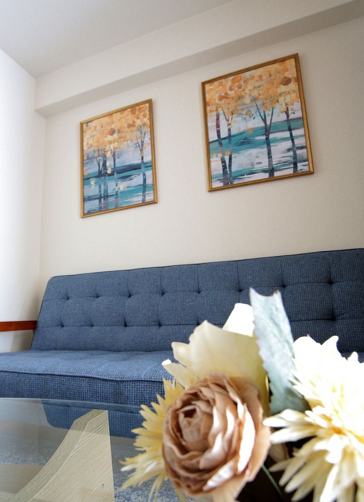 undefined Grand Court Namba 305 6