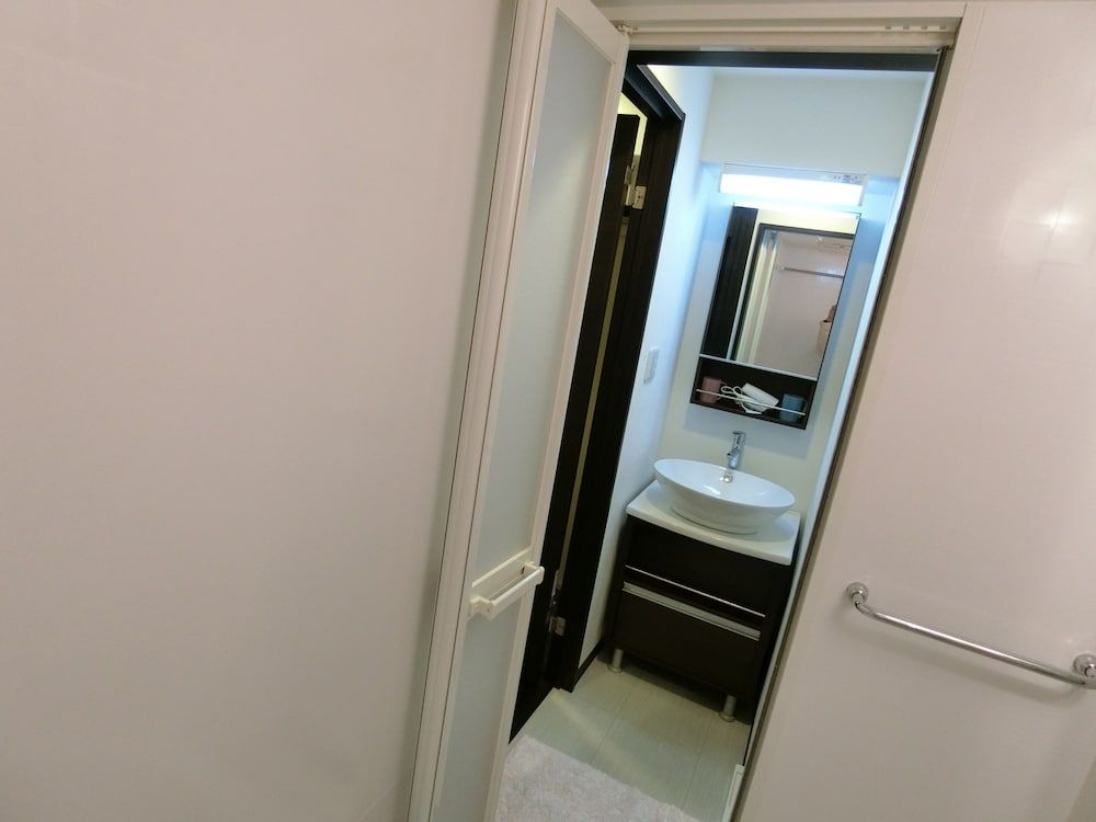 undefined YADO at Tshuruhashi ExTsu103 6