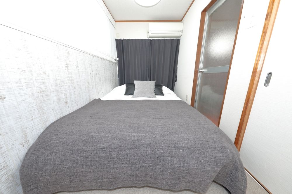 undefined Namba East House01 10