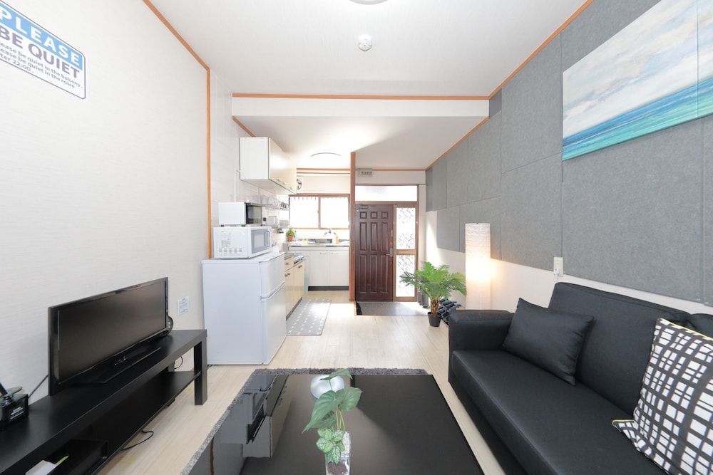 undefined Namba East House01 6