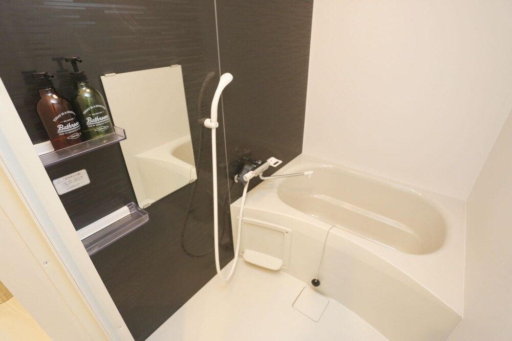 designer penthouse NANBA EAST Apartment (1403) 12