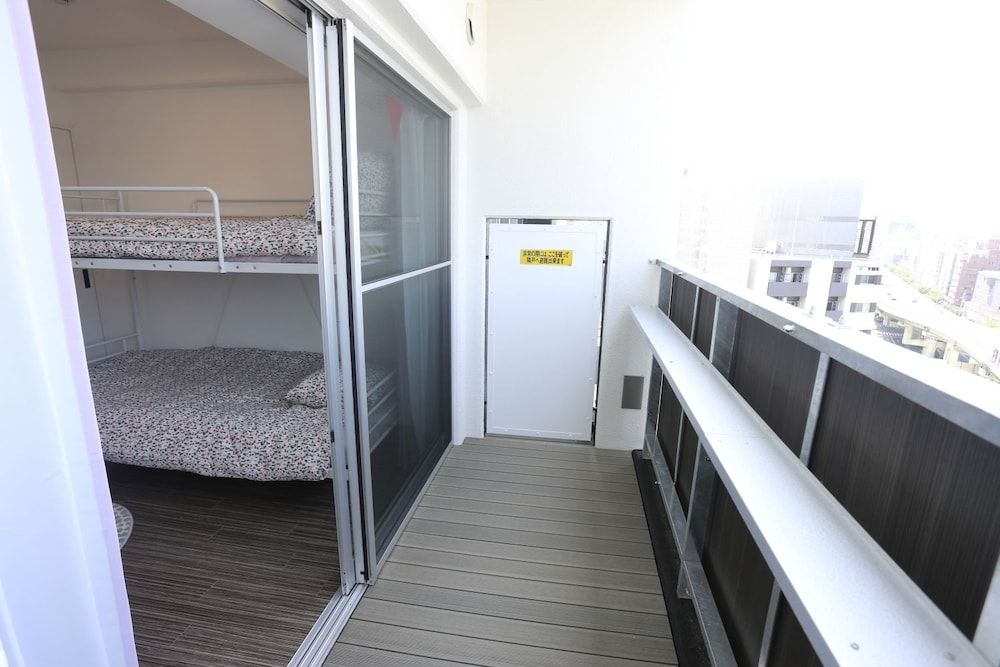 designer penthouse NANBA EAST Apartment (1402) 8