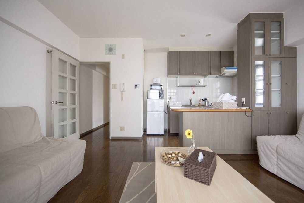 Shinsaibashi Midtown Apartments Apartment GD7 26