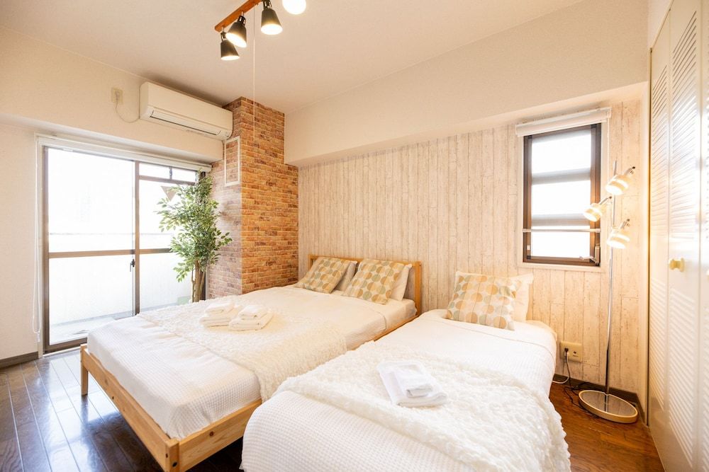 Shinsaibashi Midtown Apartments Apartment GD6 19