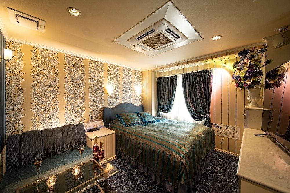 Rose Lips Shinsaibashi - Adults Only Economy Room 5