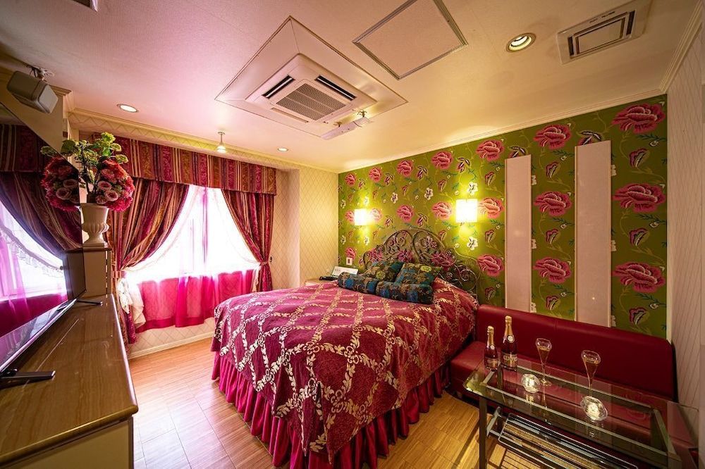 Rose Lips Shinsaibashi - Adults Only Economy Room 3