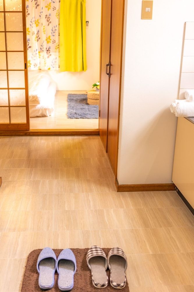 undefined Sunrise House Osaka Castle ZD 4