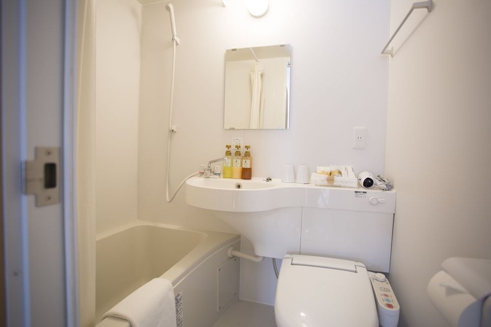 Dotonbori Shinsaibashi Hotel Japanese Style Room For 2 Guests with Extra Futon 17