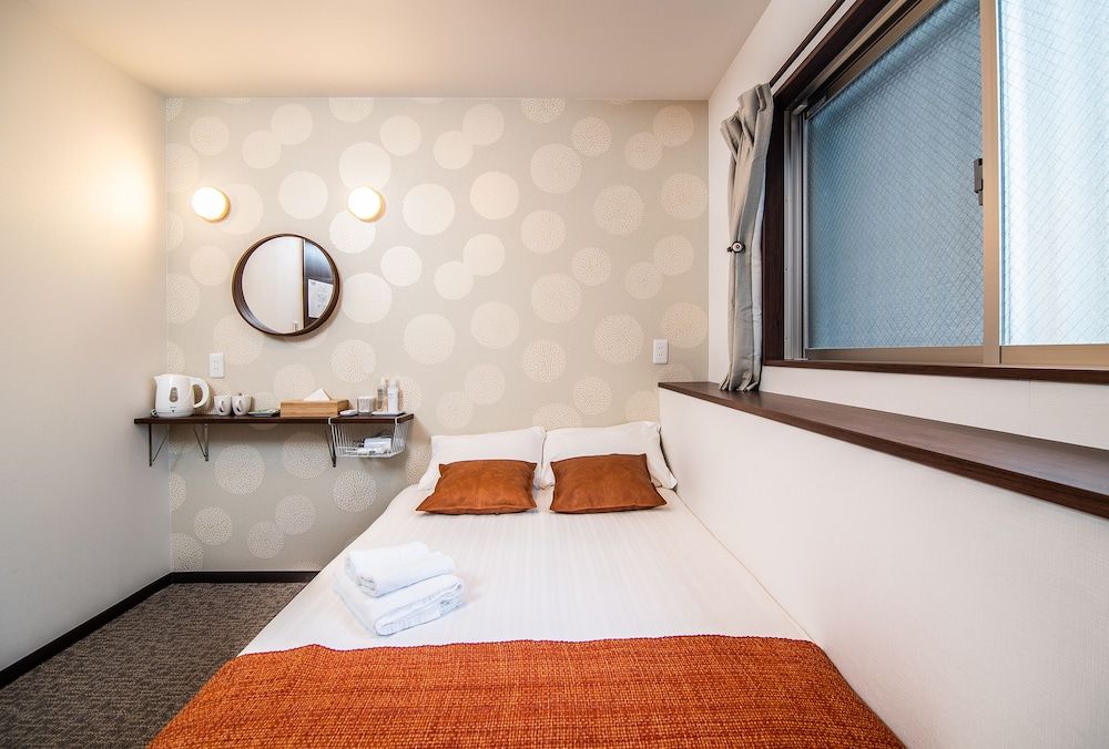 undefined Kujira 302 7