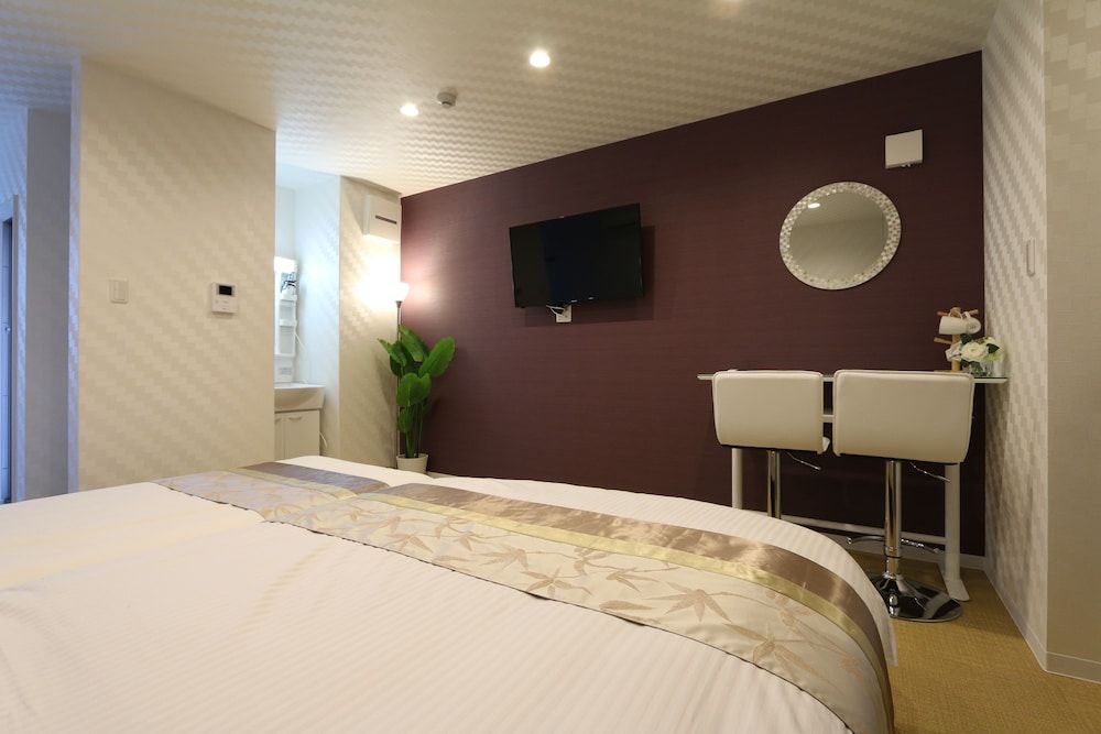 Elizabeth Garden Kurosaki Standard Room (NK3) 9