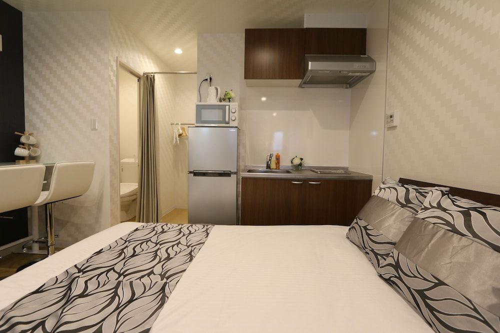 Elizabeth Garden Kurosaki Standard Room (NK2) 11