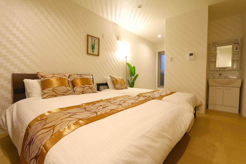 Elizabeth Garden Kurosaki Standard Room (NK1) 9