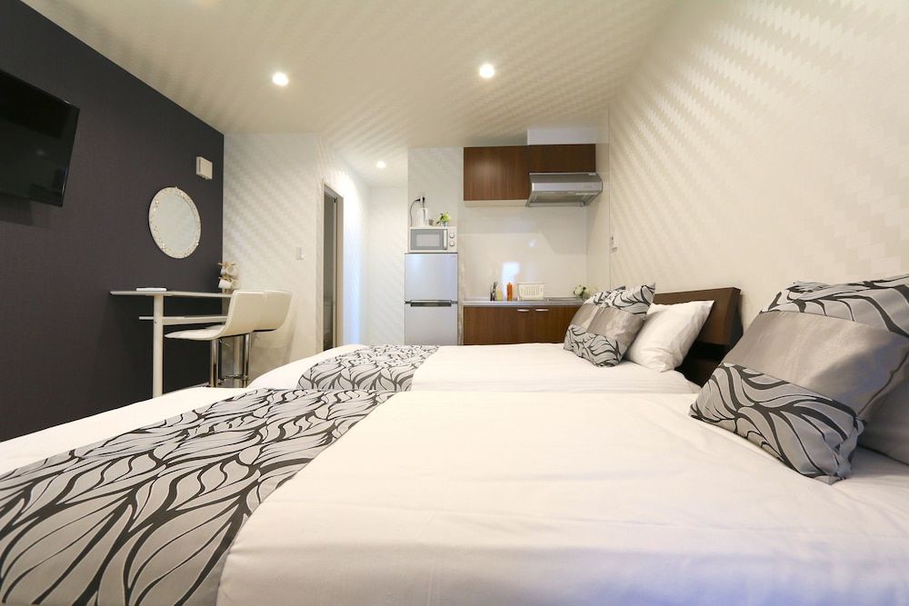 Elizabeth Garden Kurosaki Standard Room (NK2) 9