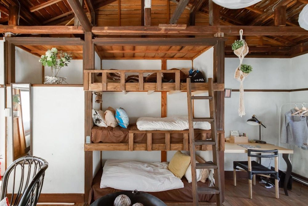 undefined nid Tani6 House 9