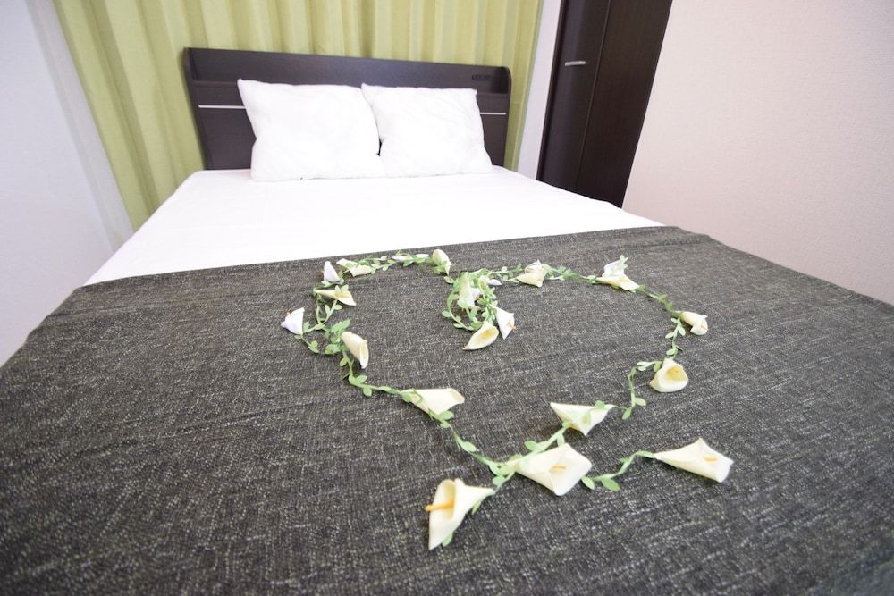 undefined Clio Court Namba East 7