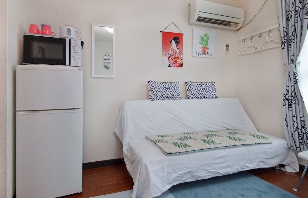 undefined Young Minbak Osaka Guest House 9