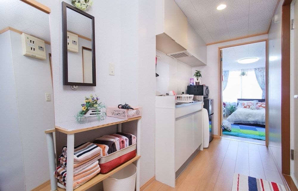 Young Minbak Osaka Guest House Family Room with Private Bathroom (1 full bed+2 futon beds) 3